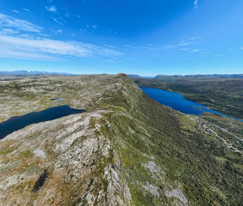 Overview of Filefjellseggen between Skørsnøse and Støgonøse