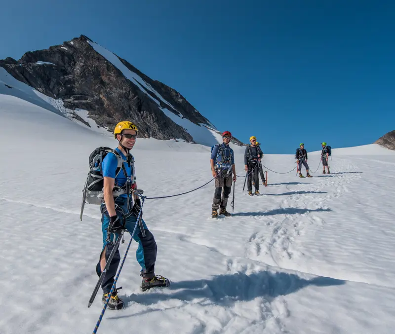 Vi nærmer oss toppen av Uranosbreen, med toppen i sikte