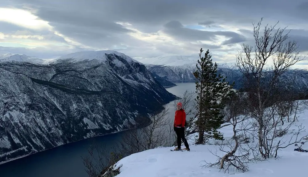 Spectacular view from the snowshoe trip to Paradisjuvet.